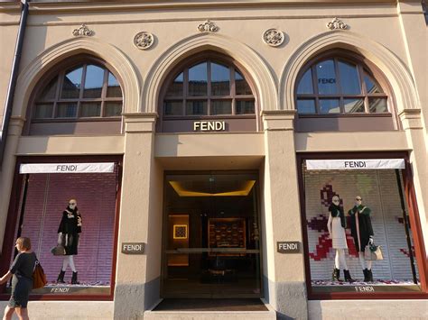 fendi münchen telefonnummer|Boutique FENDI Munich Maximilianstrasse München.